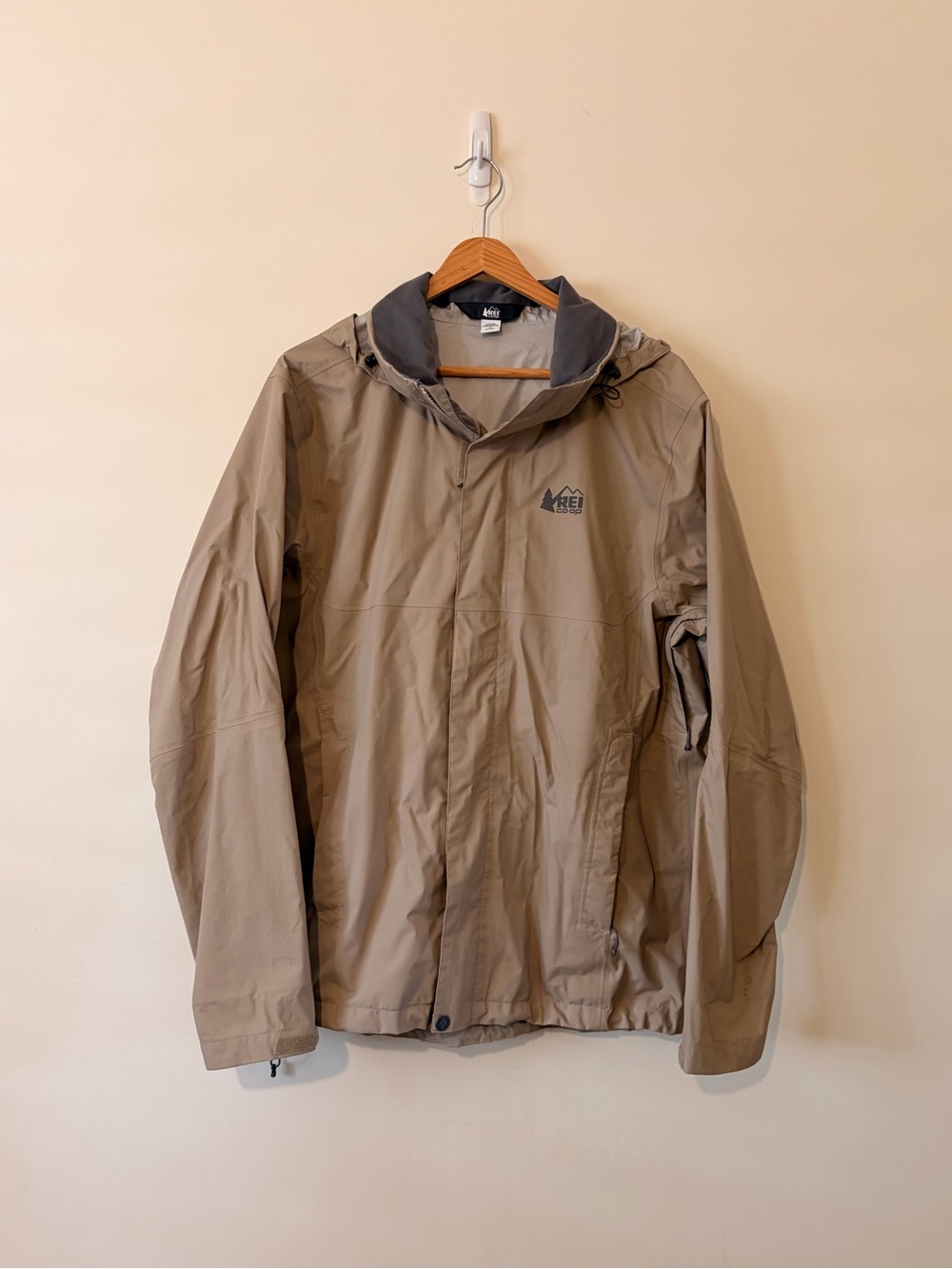REI Men’s Khaki Hooded Rain Jacket